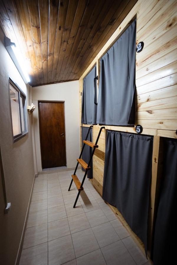 Hotel Cápsula Lead Pods